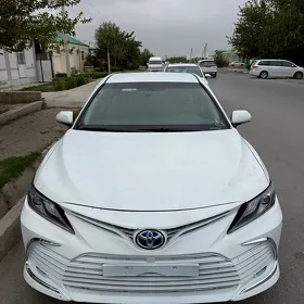 Toyota Camry 2022
