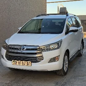 Toyota Innova 2021