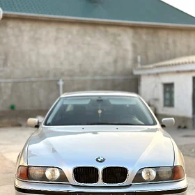 BMW E39 1998
