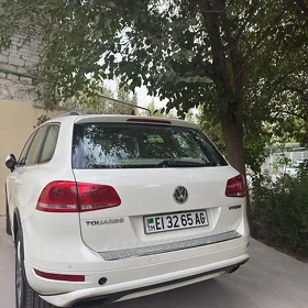 Volkswagen Touareg 2012