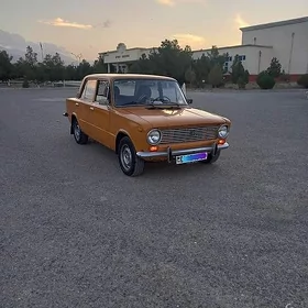 Lada 2104 1987
