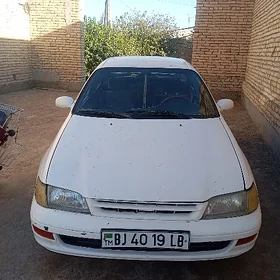 Toyota Corona 1993