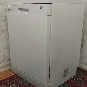 Beko posudamoýka посудамойка