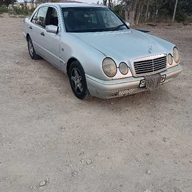 Mercedes-Benz 230E 1996