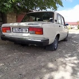 Lada 2107 2000