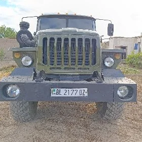 Ural 5557 1986