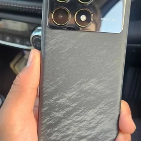 Poco f6 pro