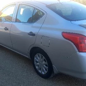 Nissan Versa 2014
