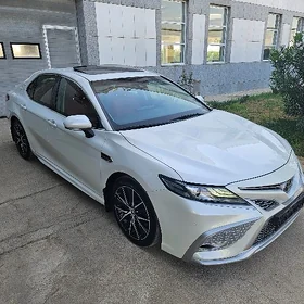 Toyota Camry 2023