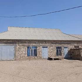 Jebel Kirşenli obada satlyk ýe