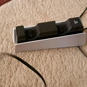 ps5 joystik zarýatnik