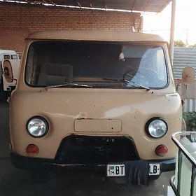 UAZ Profi 1984
