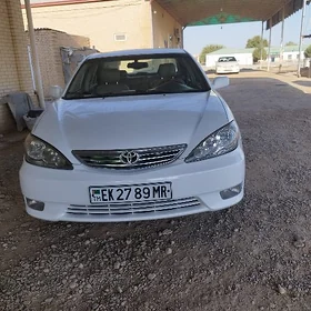 Toyota Camry 2005