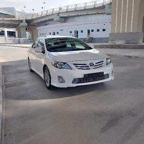 Toyota Corolla 2013