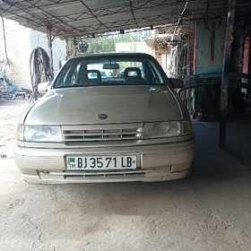 Opel Vectra 1992