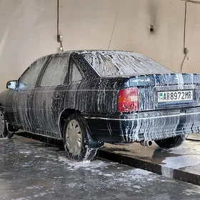 Opel Vectra 1989