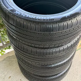 Hankook 235/45/18