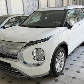 Mitsubishi Outlander 2026