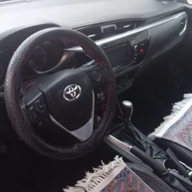 Toyota Corolla 2014