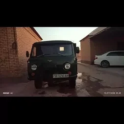 UAZ 452 1983