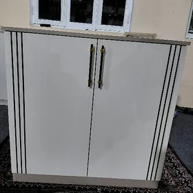 kowuş goýulýan mebel