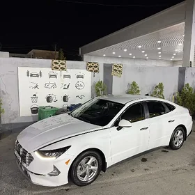 Hyundai Sonata 2021