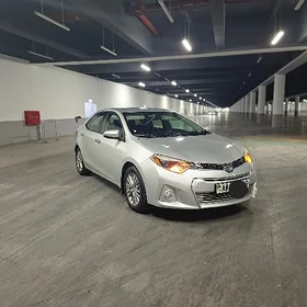 Toyota Corolla 2015