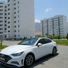 Hyundai Sonata 2020