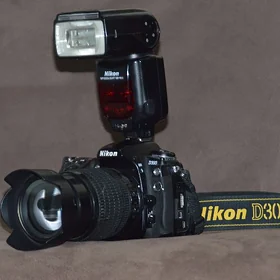 Nikon D300