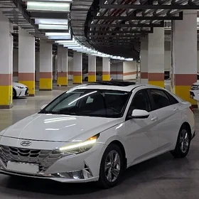 Hyundai Elantra 2021