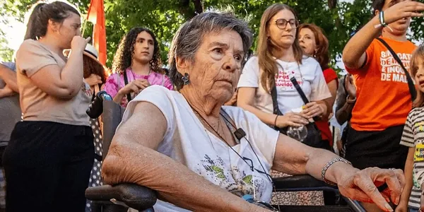 Скандал с выселением 87-летней пенсионерки привел к досрочным выборам в Испании