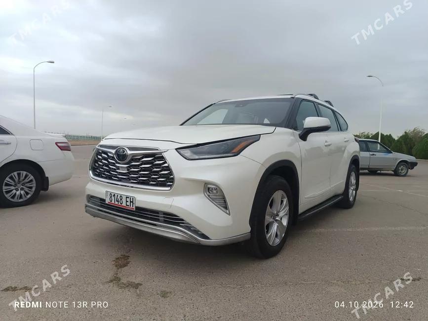 Toyota Highlander 2021 - 1