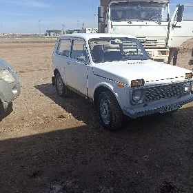 Lada Niva 1984
