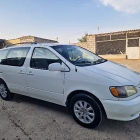 Toyota Sienna 2002
