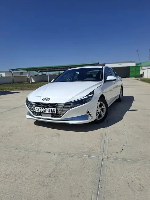 Hyundai Elantra 2021 - 1