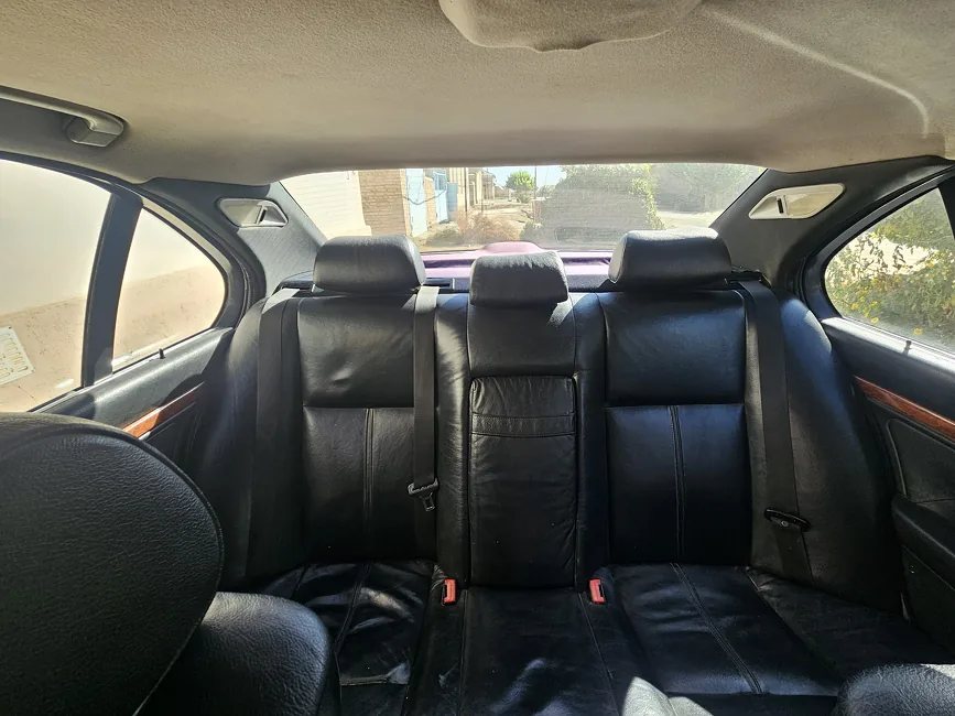BMW E39 2002 - 1