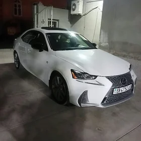 Lexus IS 350 2020