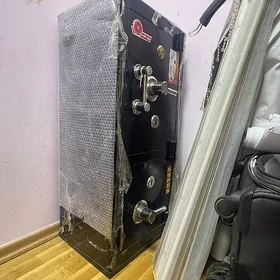 Сейф