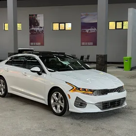 Kia K5 2022