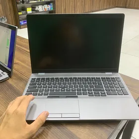 dell noutbook