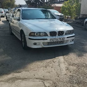 BMW E39 1999