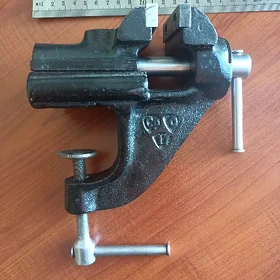 Тиски