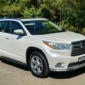 Toyota Highlander 2015