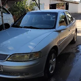 Opel Vectra 2000