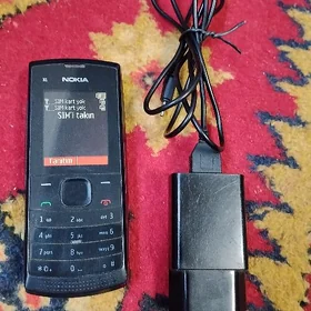 NOKIA телефон