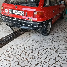 Opel Astra 1992