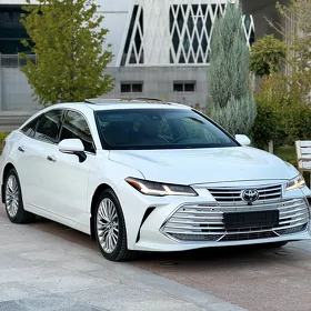 Toyota Avalon 2018