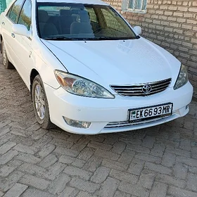 Toyota Camry 2003