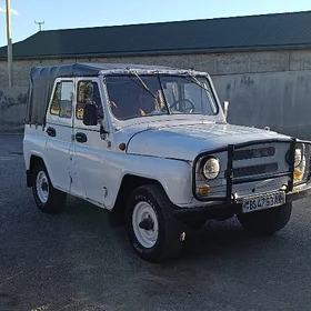 UAZ 469 1988