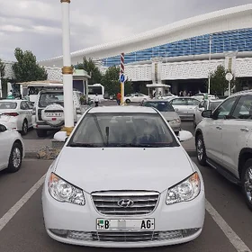 Hyundai Elantra 2010